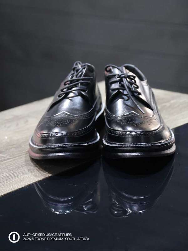 Trone Carrington Loafers - Matte Black