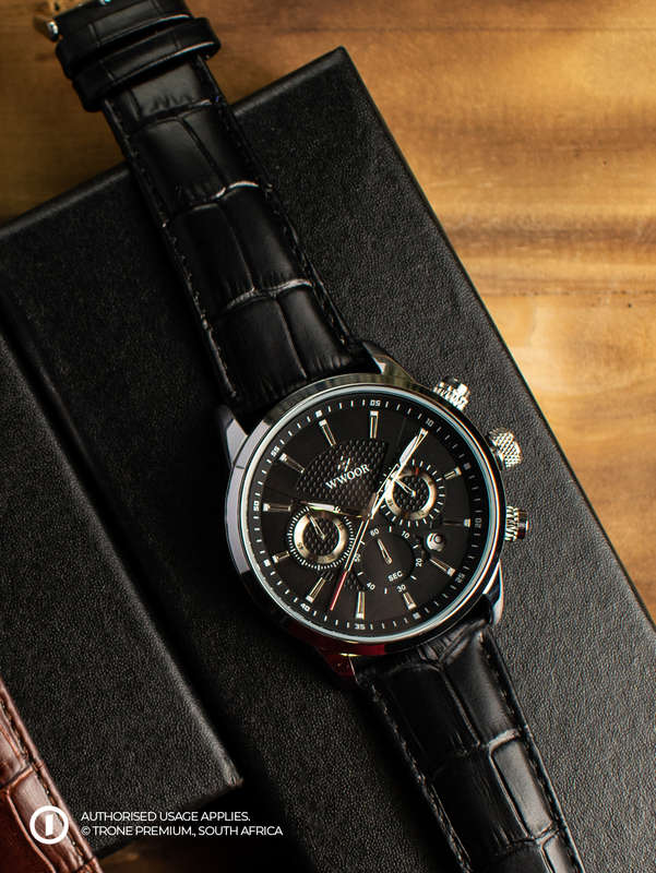 Premium WWOOR Atlas Watch - Silver + Black