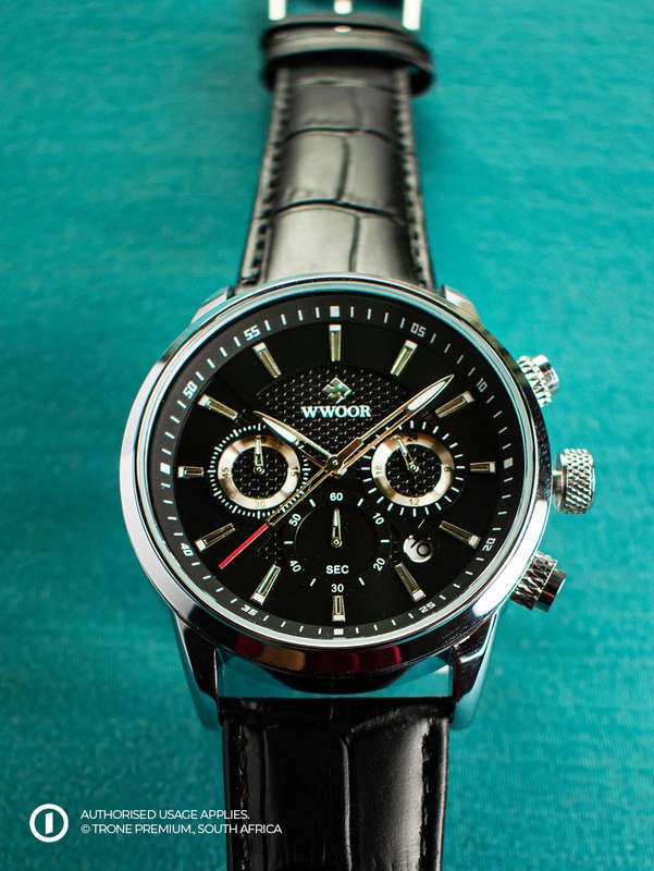 Premium WWOOR Atlas Watch - Silver + Black