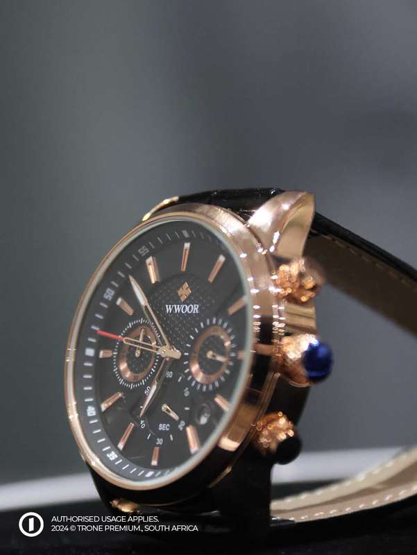 Premium WWOOR Atlas Watch - Gold + Black
