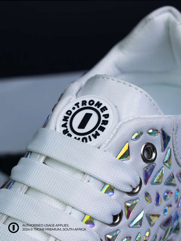 DiamondU Sneakers - White