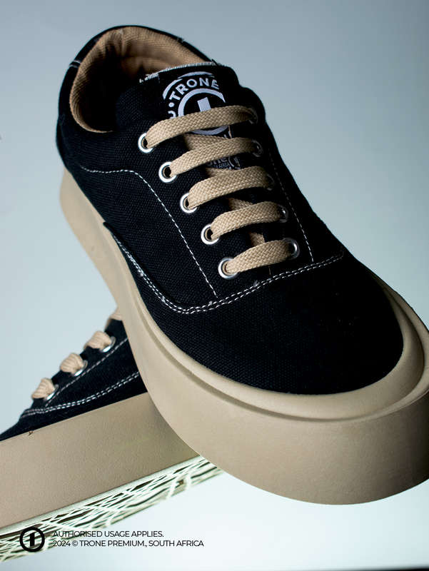 Trone Blaze Chucks - Black