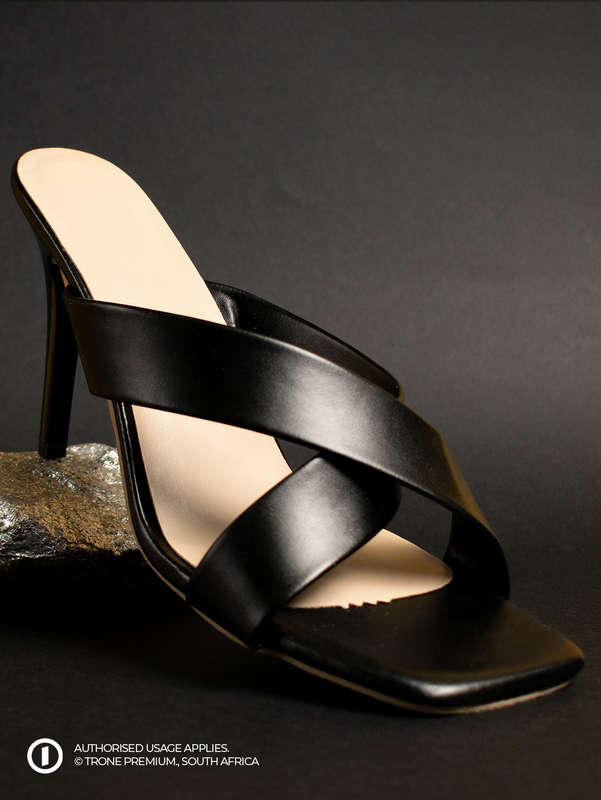 Cross heels Slip-On - Black