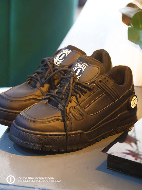 Trone Handler Trainer - THT1.0