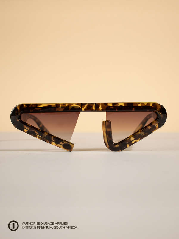 Trone Eluvie Shades