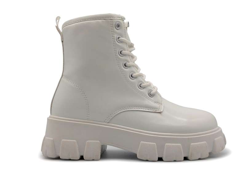 TTP Women's Lace-Up Combat Boot XB1601 with Patent Finish