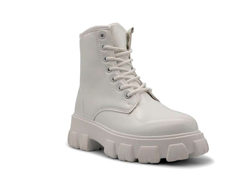 TTP Women's Lace-Up Combat Boot XB1601 with Patent Finish