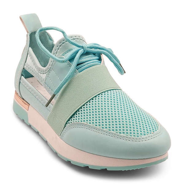 TTP Fashion Sneakers With Cut Out Sides XB1604