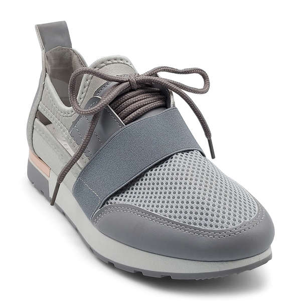 TTP Fashion Sneakers With Cut Out Sides XB1604