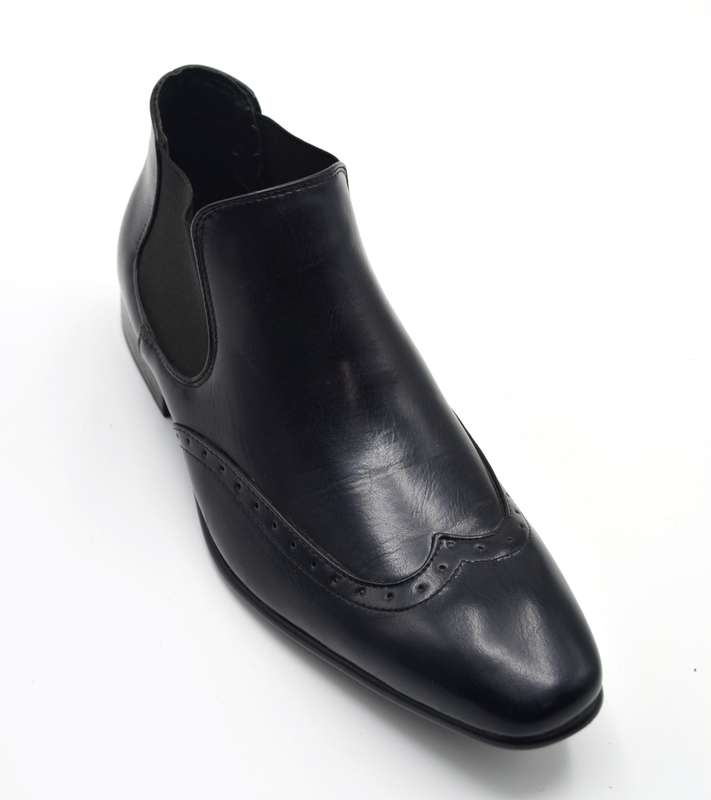 TTP Men's Wingtip Chelsea Boot