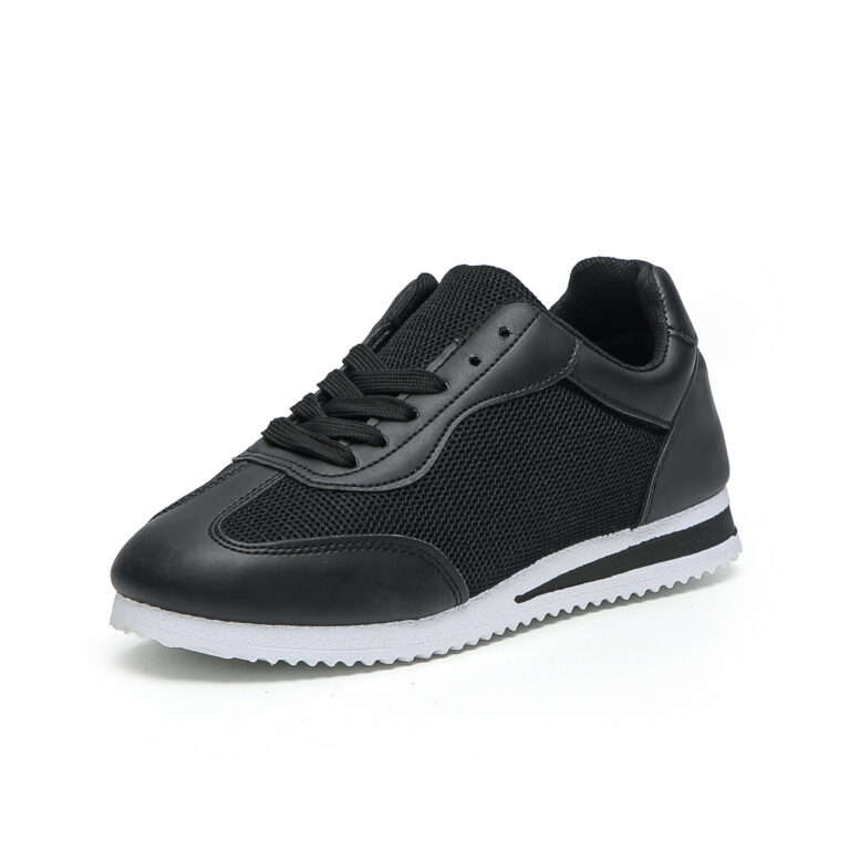 TTP Claasic Low Top Lace-Up Sneakers XB8510