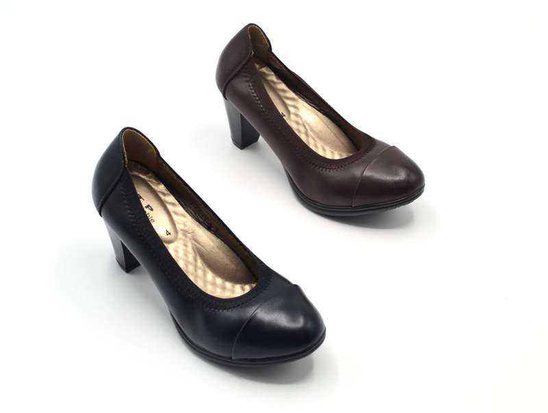 TTP Medium Heel Round Toe Court with Elasticated Top Line