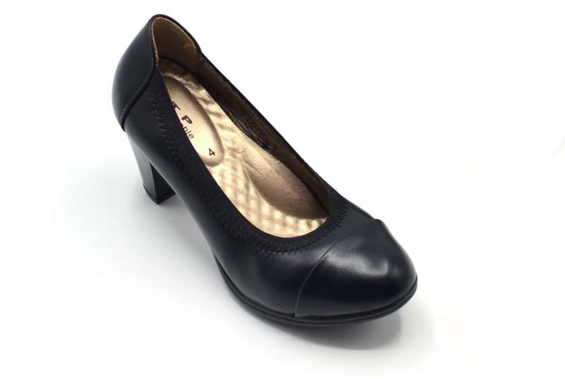 TTP Medium Heel Round Toe Court with Elasticated Top Line