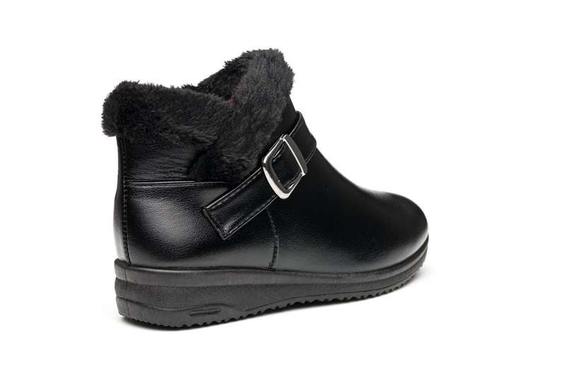 TTP Women's Winter PU Ankle Boots with buckle decor XB210403