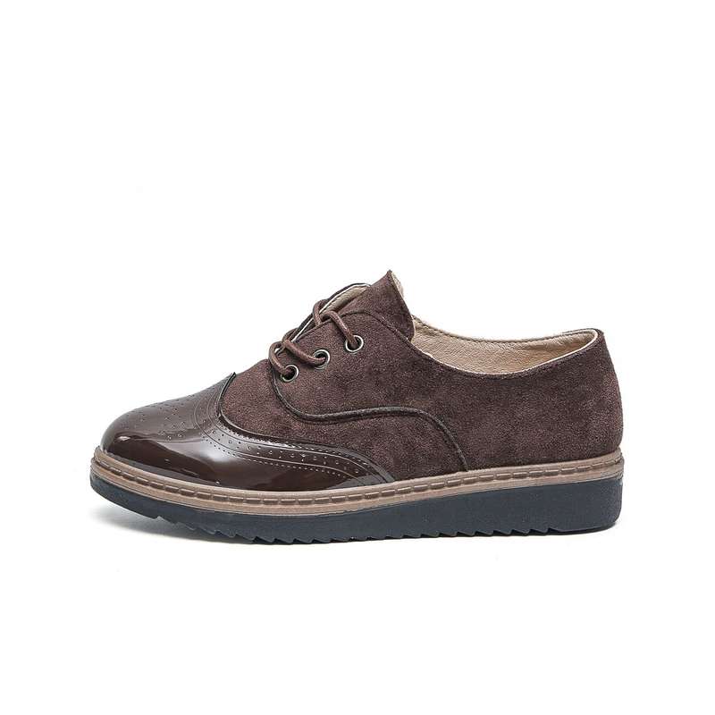 TTP Ladies Lace-Up Brogue with Patent Shoe Toe XB303