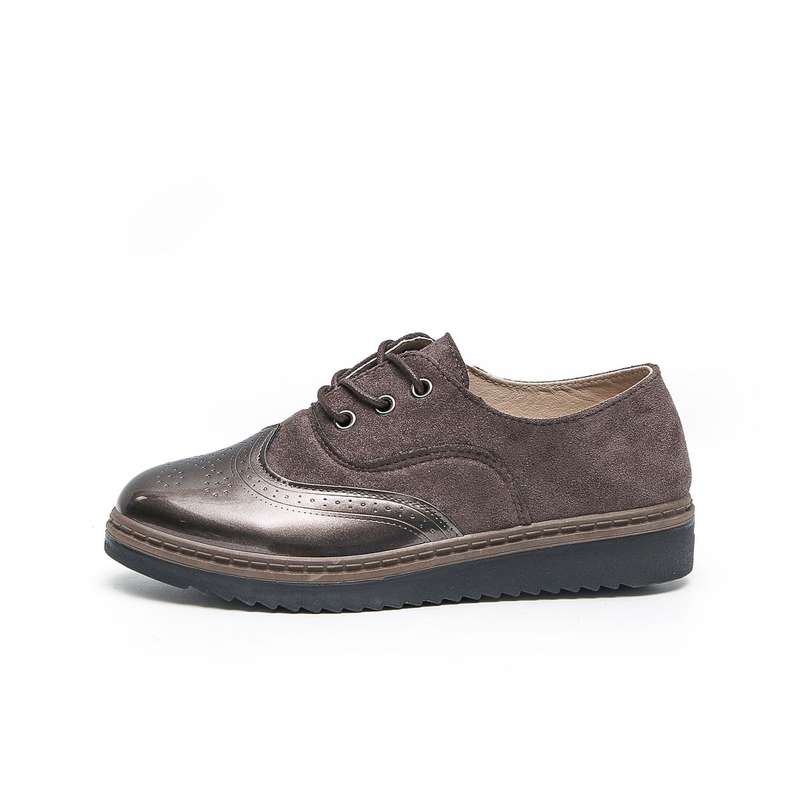 TTP Ladies Lace-Up Brogue with Patent Shoe Toe XB303