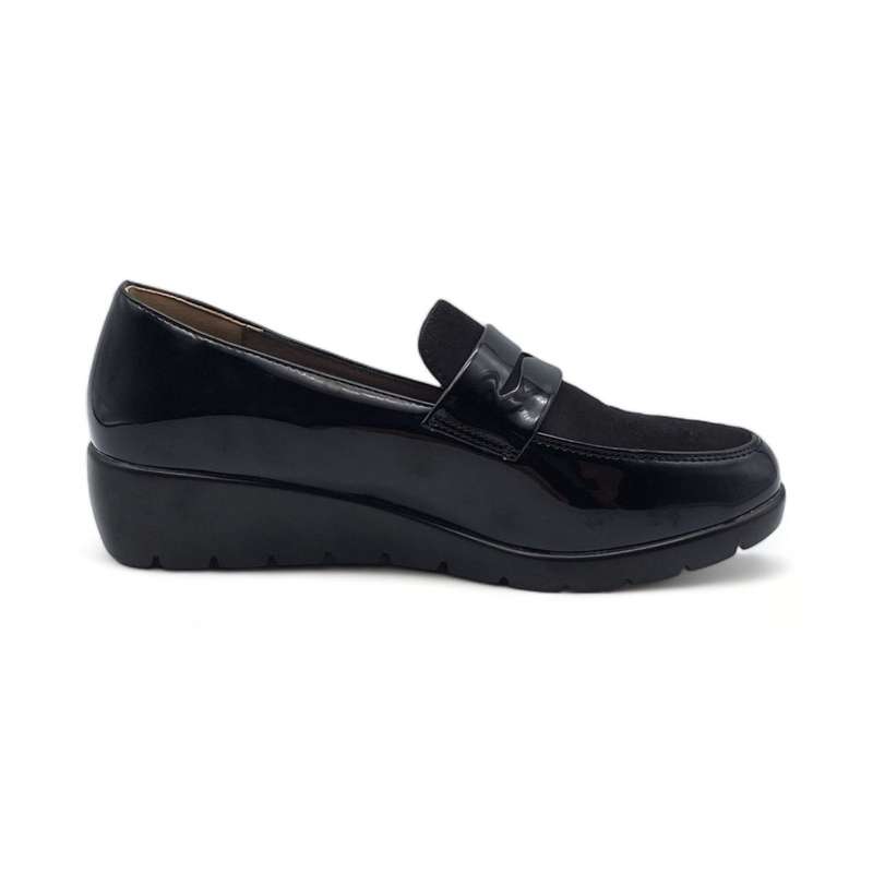 TTP Women Black Wedge Round Toe Slip On Loafers XB3705