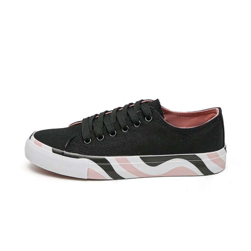 Fashion Low Top Canvas Sneaker XB3815