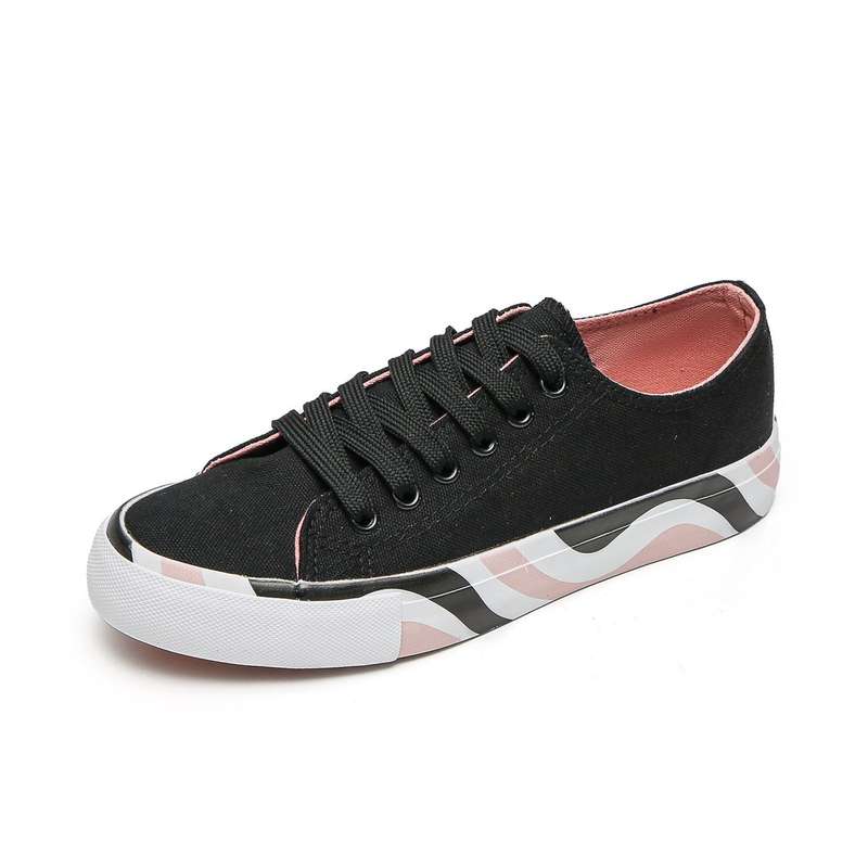 Fashion Low Top Canvas Sneaker XB3815