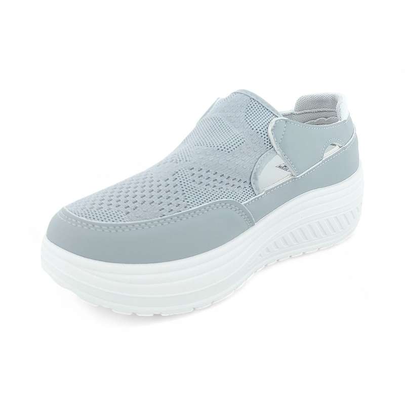 Fashion Platform Sneaker with Hook and Loop XB3905
