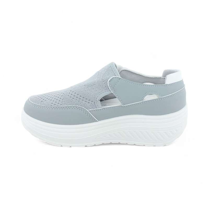 Fashion Platform Sneaker with Hook and Loop XB3905