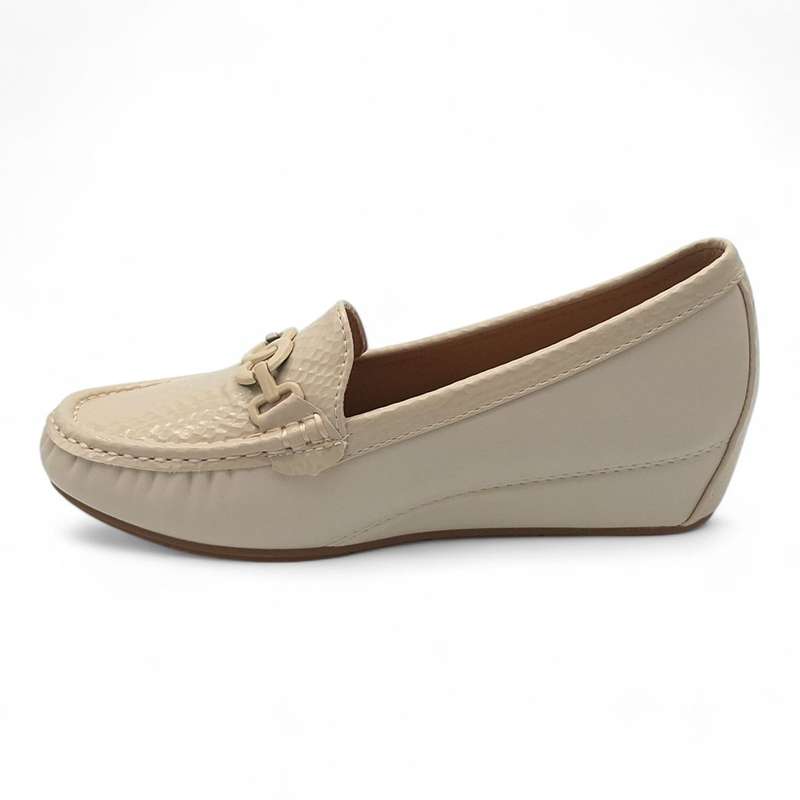 TTP Women Round Toe Wedge Heel Loafers with Link Decor JSF127
