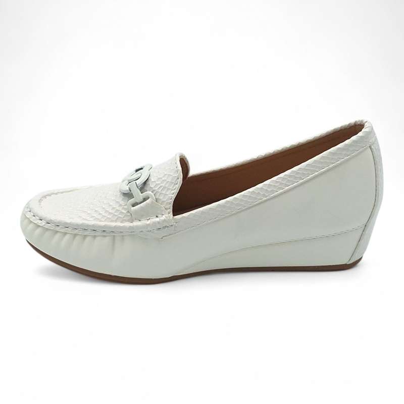 TTP Women Round Toe Wedge Heel Loafers with Link Decor JSF127