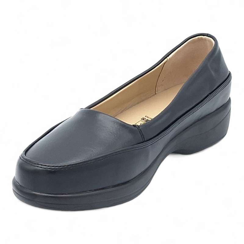 TTP Women Black Round Toe Loafer HT240426