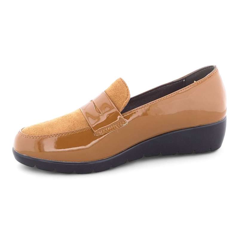 TTP Women Black Wedge Round Toe Slip On Loafers XB3705