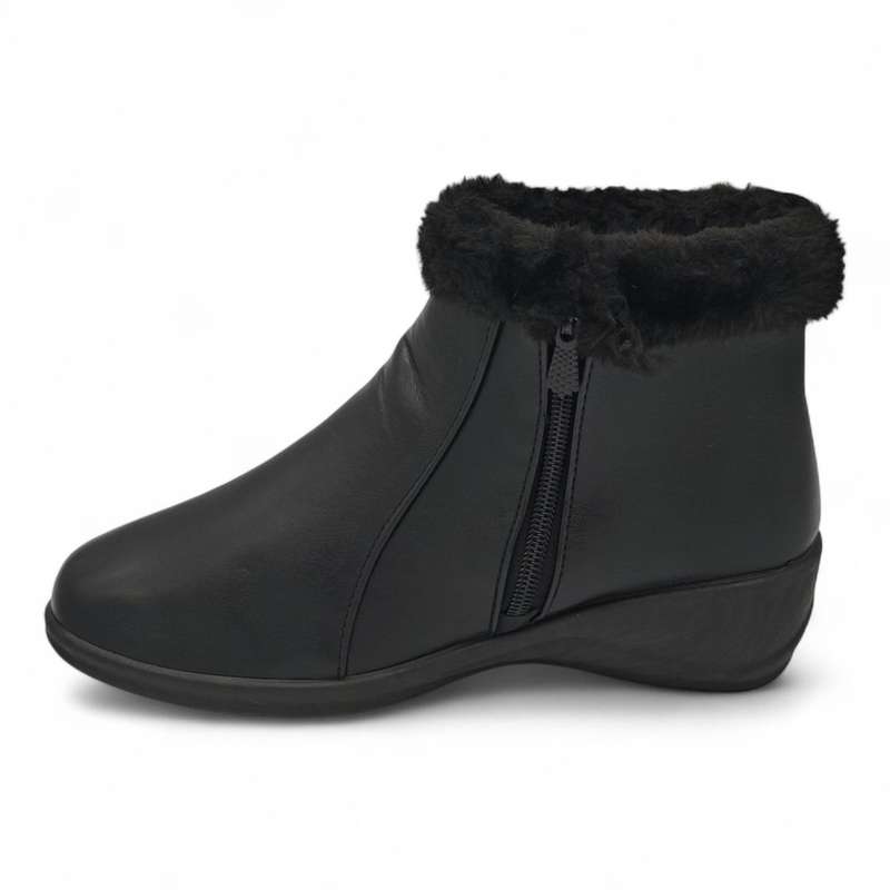TTP Women Black Round Toe Ankle Boot with Faux Fur Lining HL210401-1