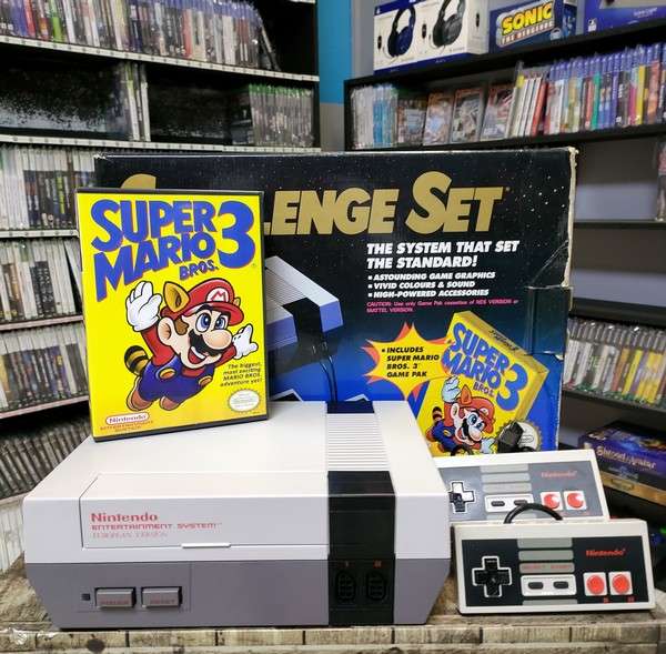 Nintendo NES Console Challenge Set