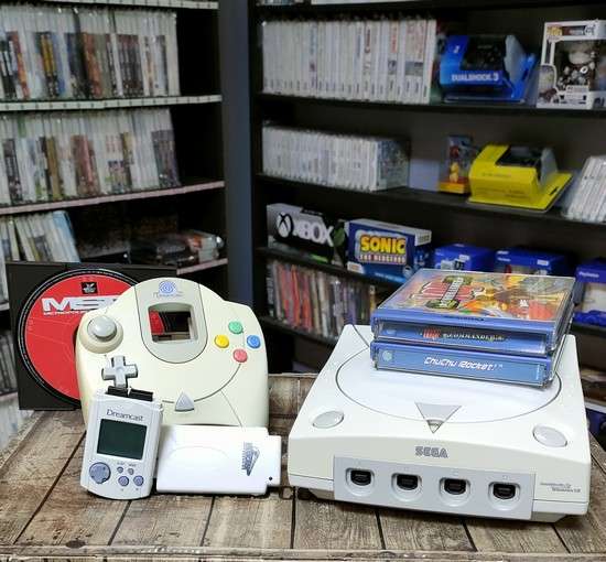 Sega Dreamcast Console