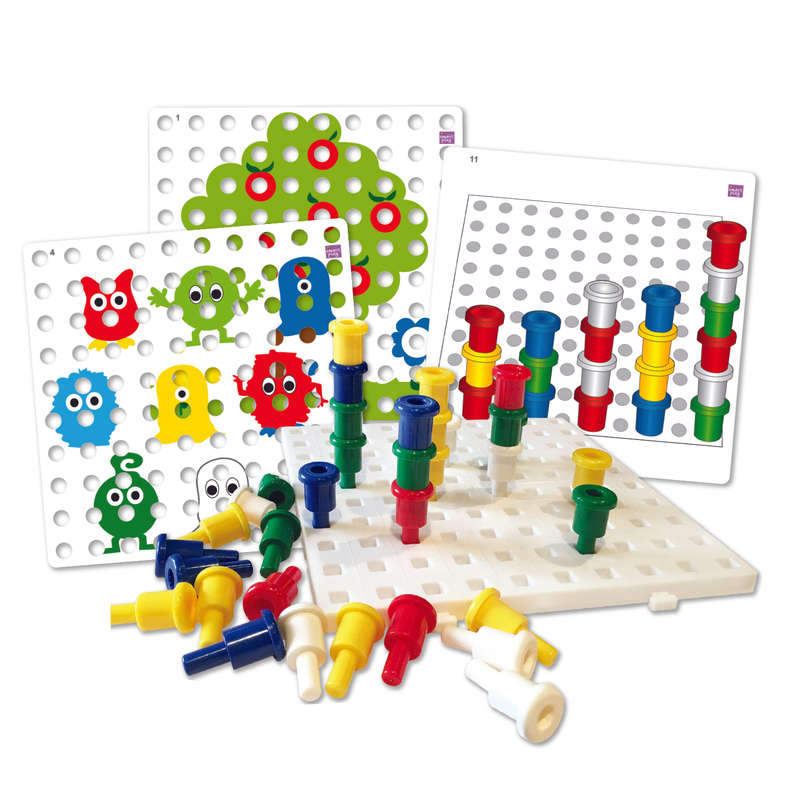 Jumbo Pegboard Play