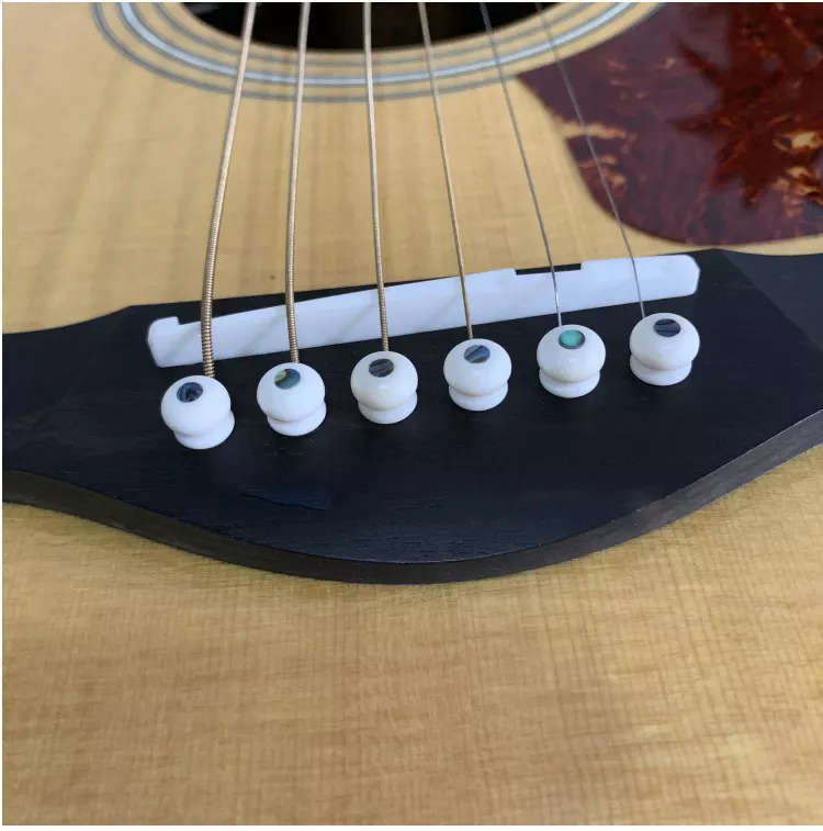 Ox Bone Bridge Pin with 3mm Abalone Shell Dot for Acoustic Guitars  (Single)