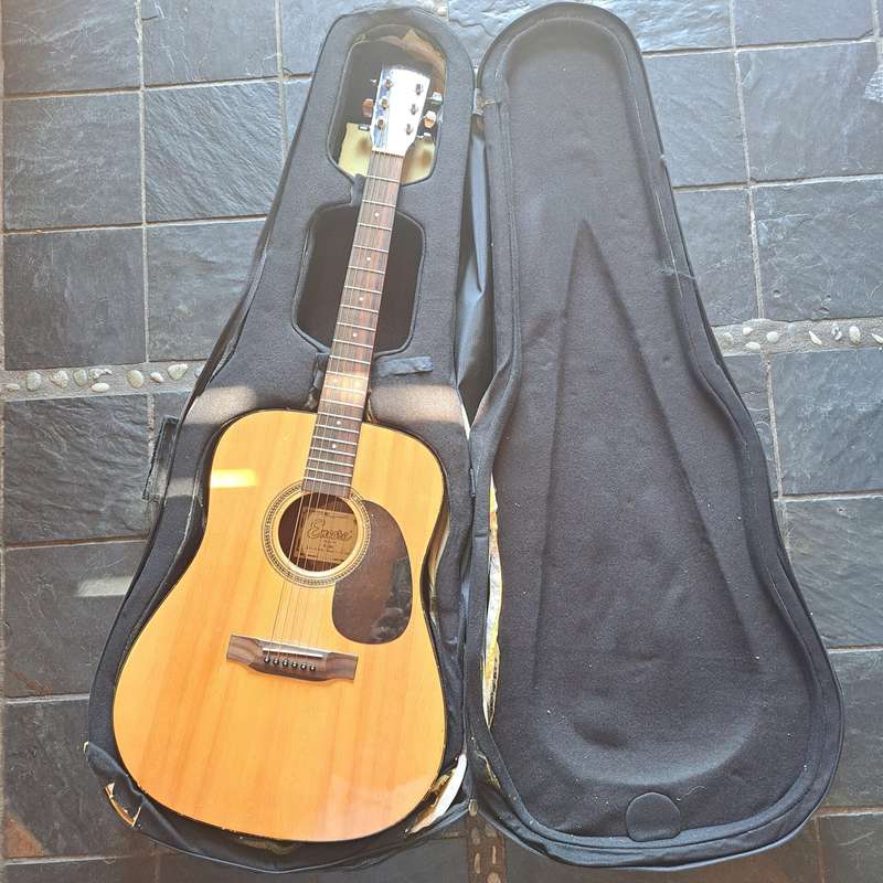 Encore EA255 Electric Acoustic Guitar (used)