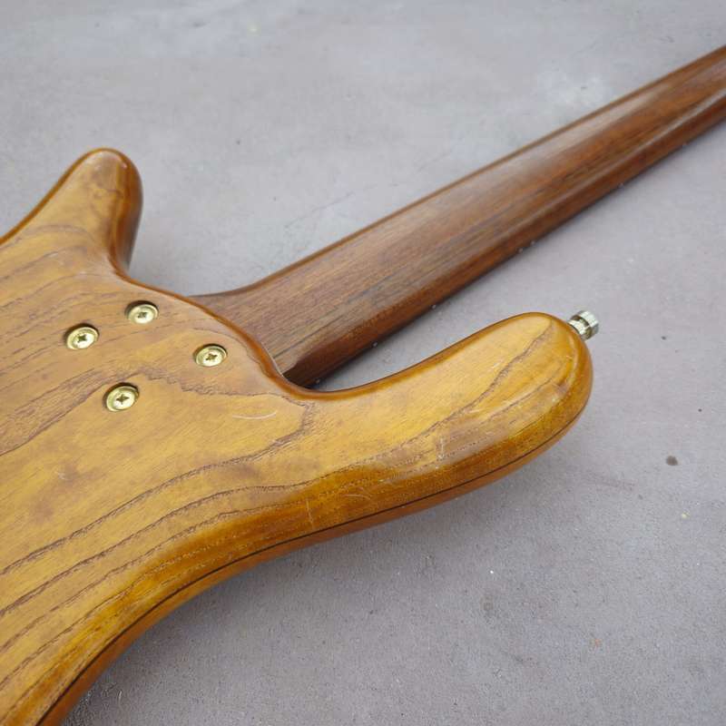 Warwick streamer lx jazzman 5 bass guitar (used)