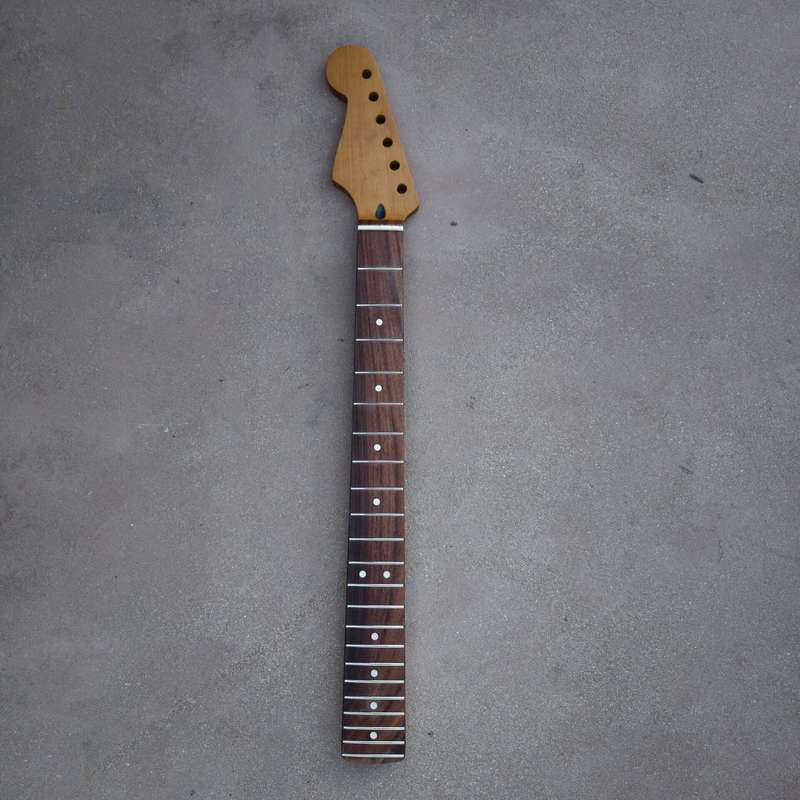 Left Hand Stratocaster Roasted Maple Neck, Rosewood Fretboard, Satin Finish