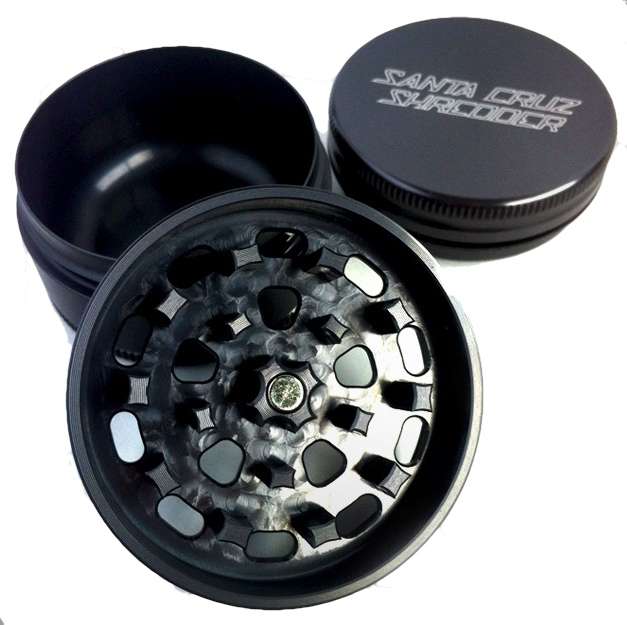 Santa Cruz Shredder 3 Piece Grinder
