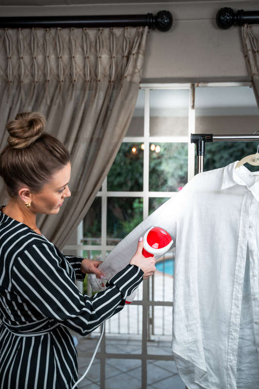 Genesis Garment Steamer Pro | Home Appliance