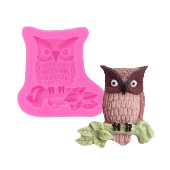 Owl on a branch mould
