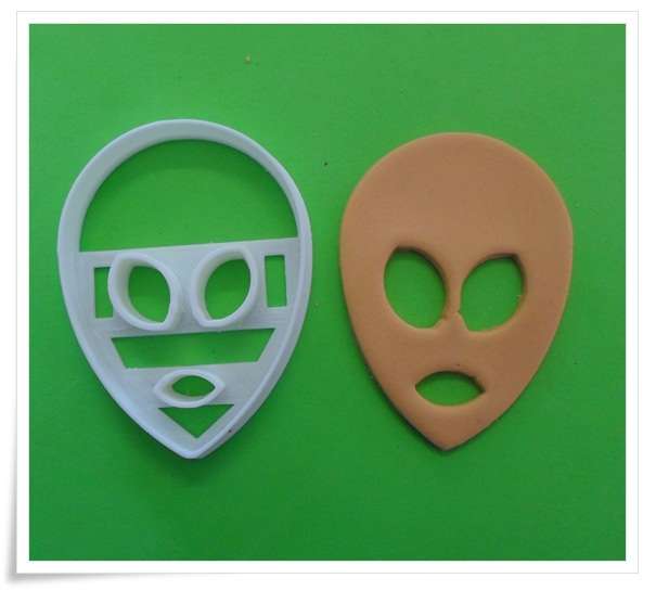 Alien Biscuit Cutter