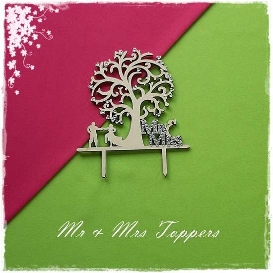 Mr&Mrs - Tree Monogram