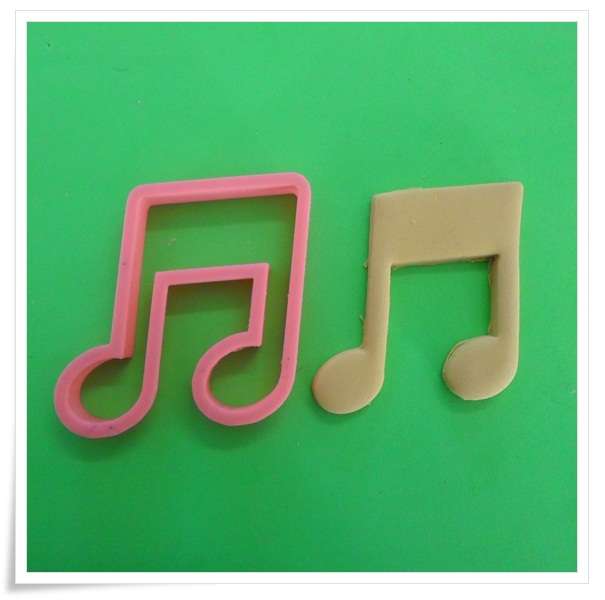 Musical Note Biscuit Cutter