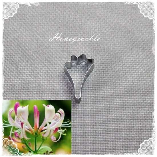 Honeysuckle Petal Cutter