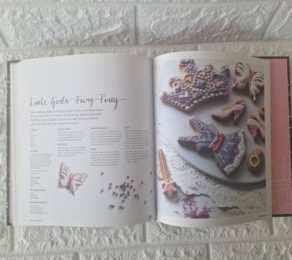 Biscuiteers - Book of Iced Biscuits