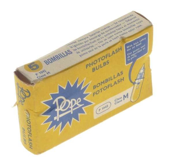 Pope Fotoflash P1042 Classic 35mm SLR Film Camera Flash Bulb