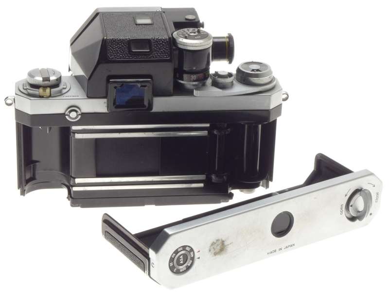 Kogaku nikon f silver 35mm slr camera body micro-nikkor 1:3.5 f=55mm macro lens