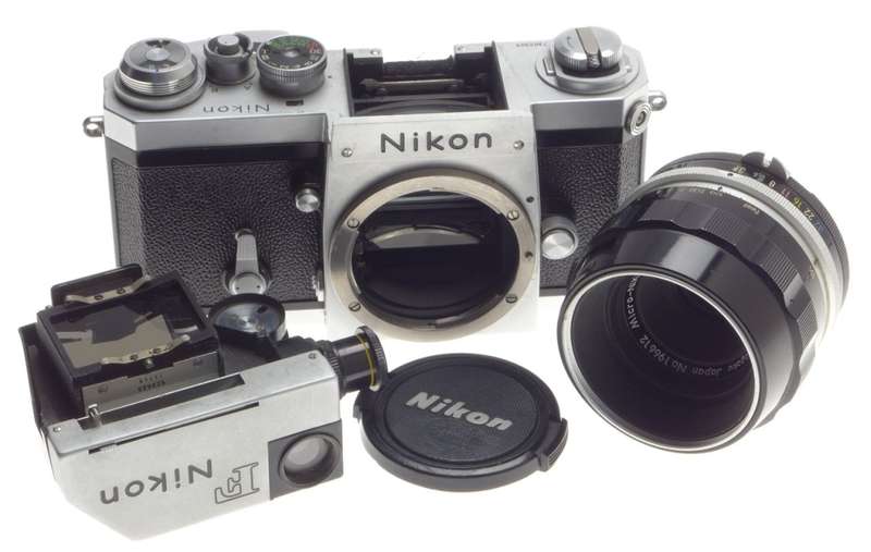 Kogaku nikon f silver 35mm slr camera body micro-nikkor 1:3.5 f=55mm macro lens