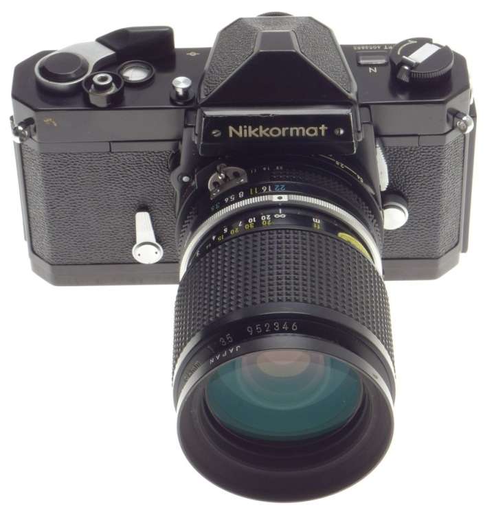 Nikkormat ft black slr camera 35mm film zoom-nikkor lens nikon 43-86mm clean