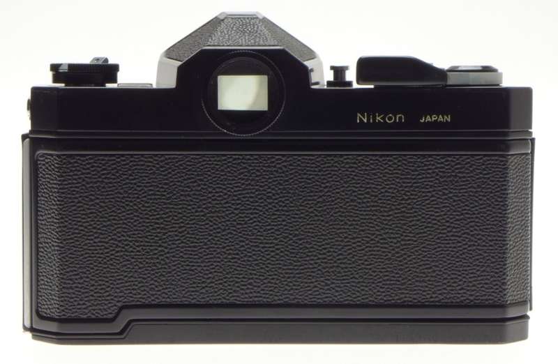Nikkormat ft black slr camera 35mm film zoom-nikkor lens nikon 43-86mm clean